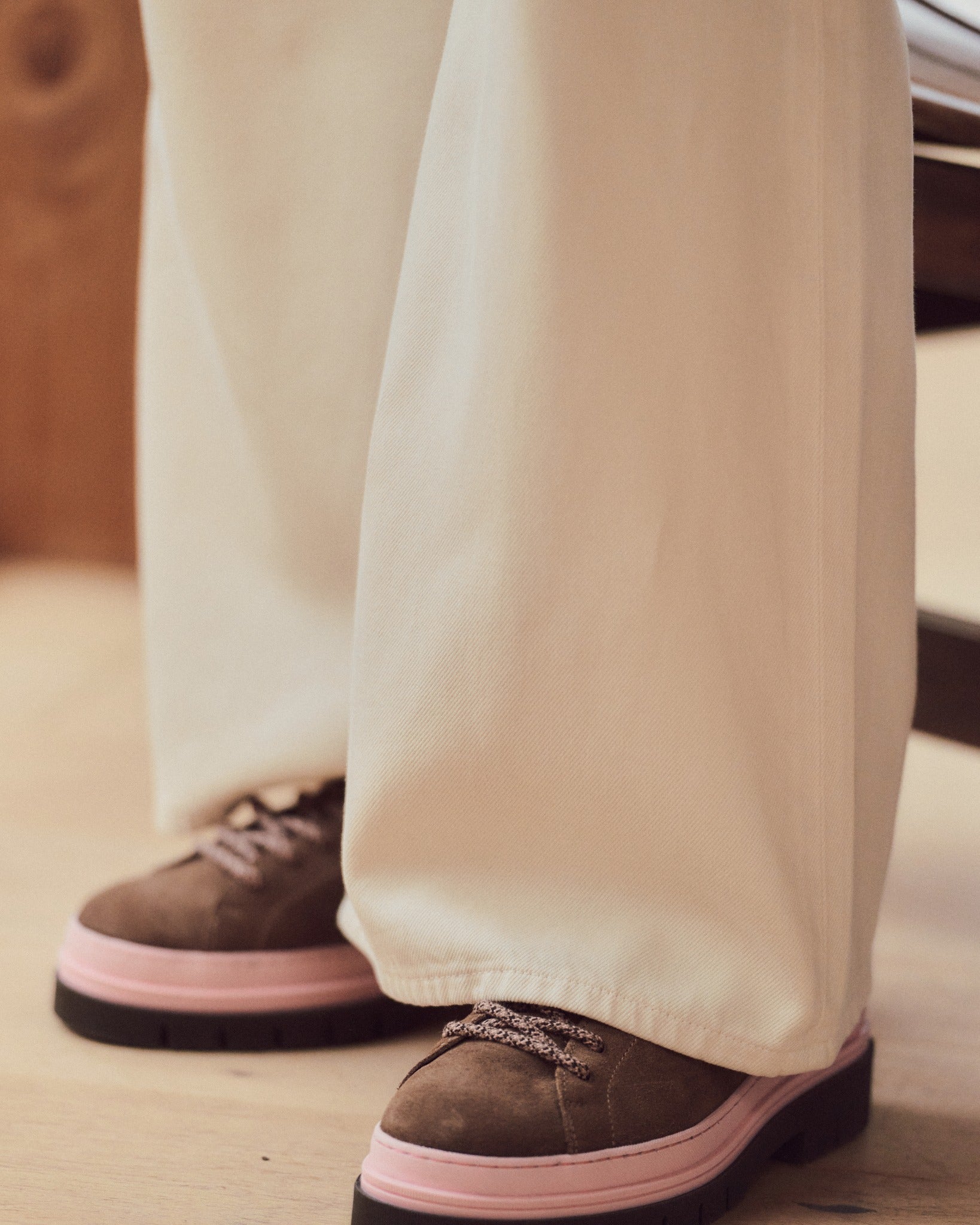 marblewood-suede-fw26-bro46-O4