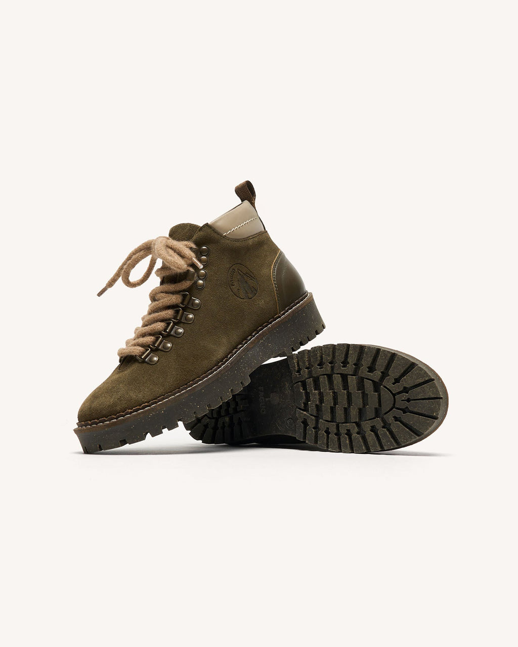hawthorn-suede-fw26-kak00-P6