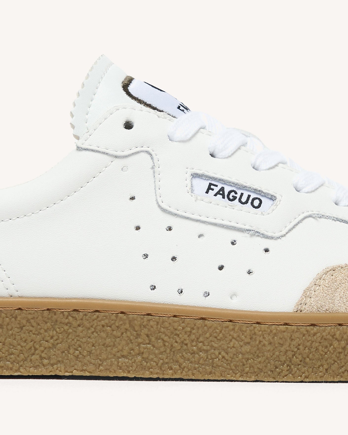 lumbo-leather-sue-fw26-ecr19-P5