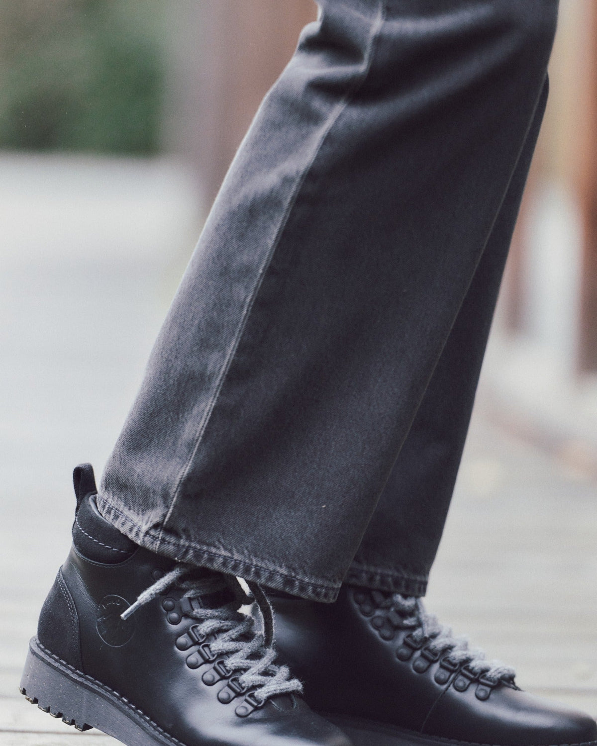 hawthorn-leer-sue-fw26-bla00-o4