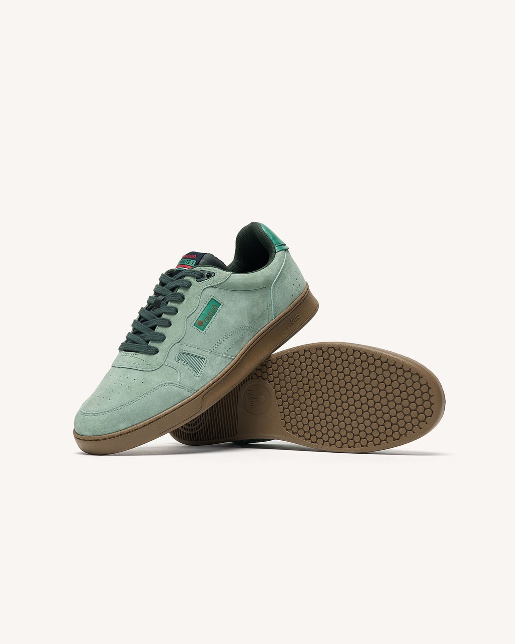 commute-1-suede-fw26-gre01-P6