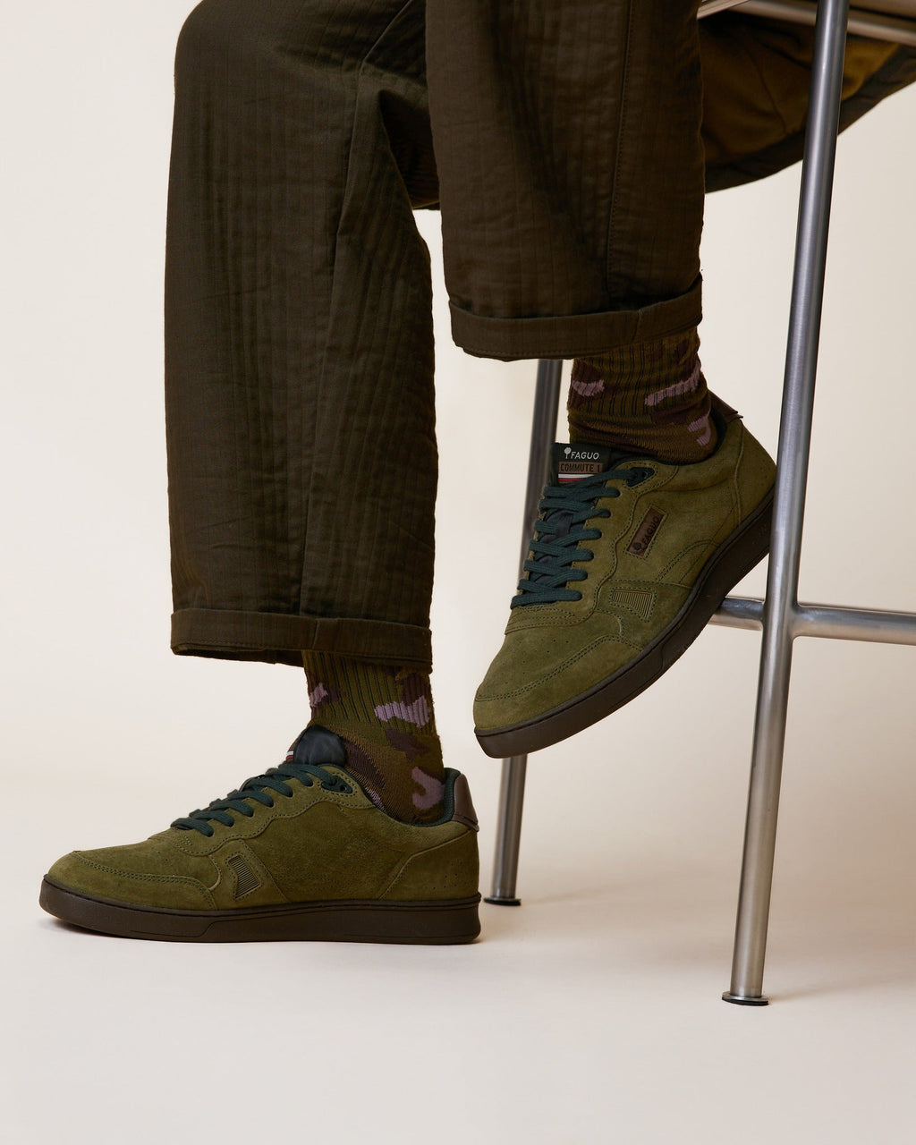 commute-1-suede-fw26-kak06-S1