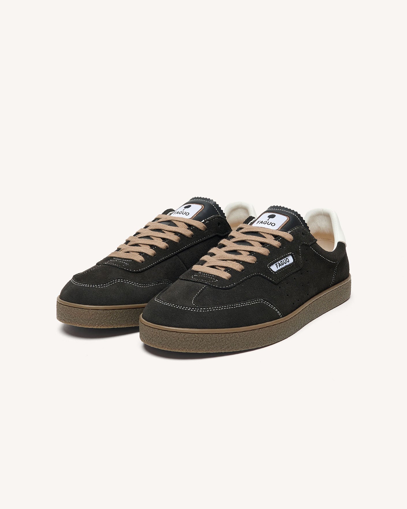lumbo-suede-fw26-bla00-P2