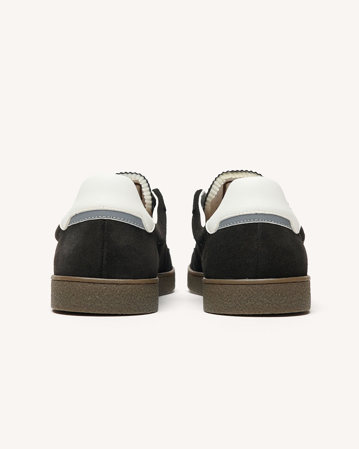 lumbo-suede-fw26-bla00-P4