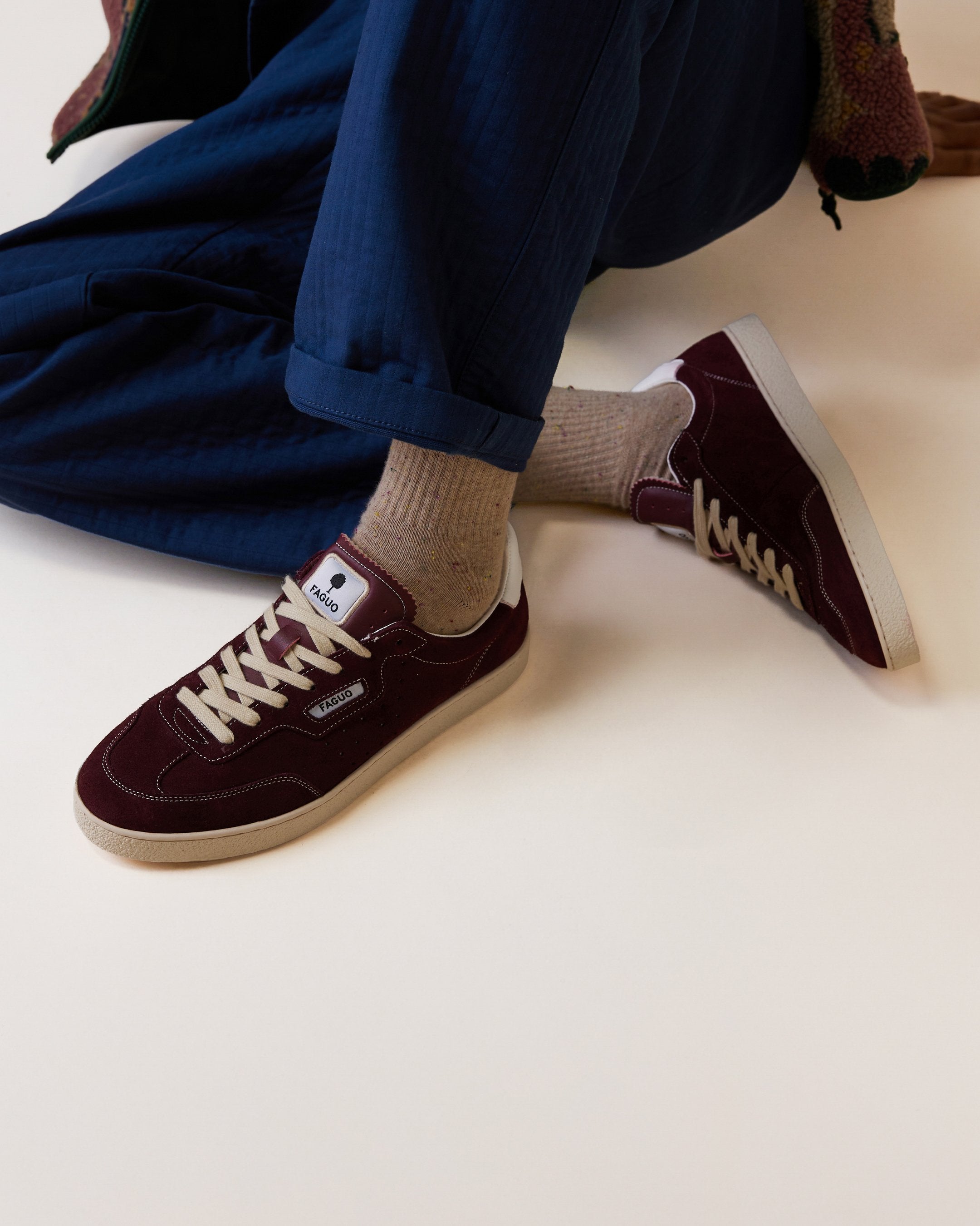 lumbo-suede-fw26-bur00-P9