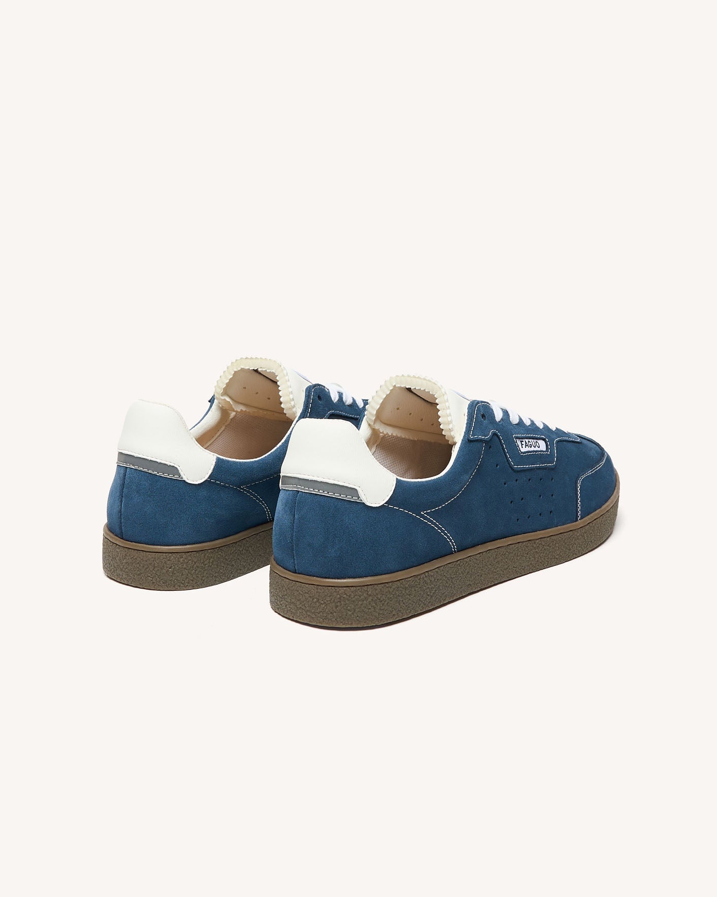 lumbo-suede-fw26-nav19-P3