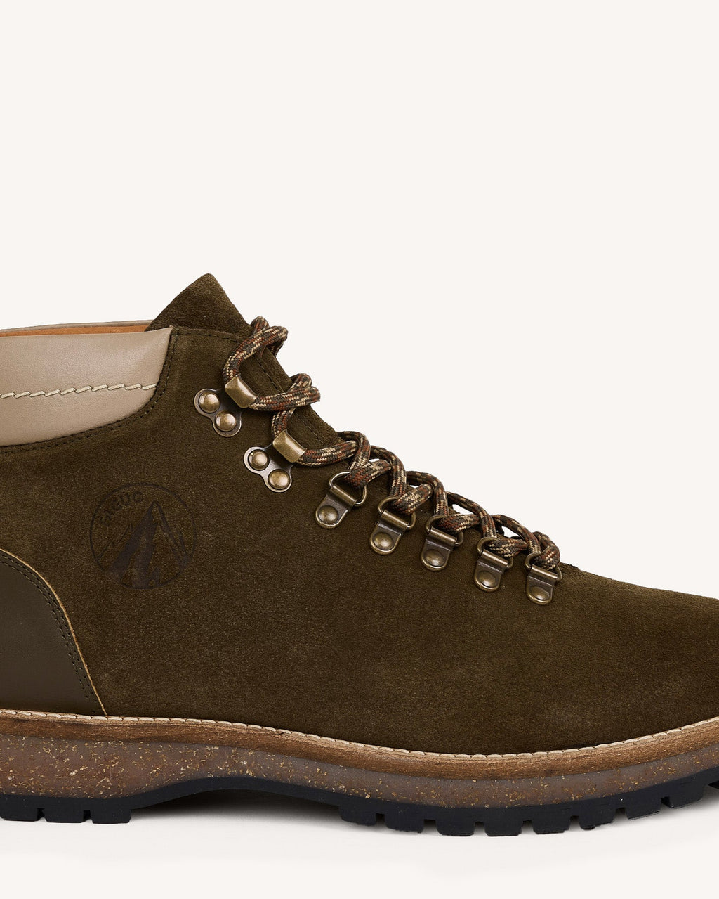 hawthorn-wildleder-fw26-kak00-1-P4