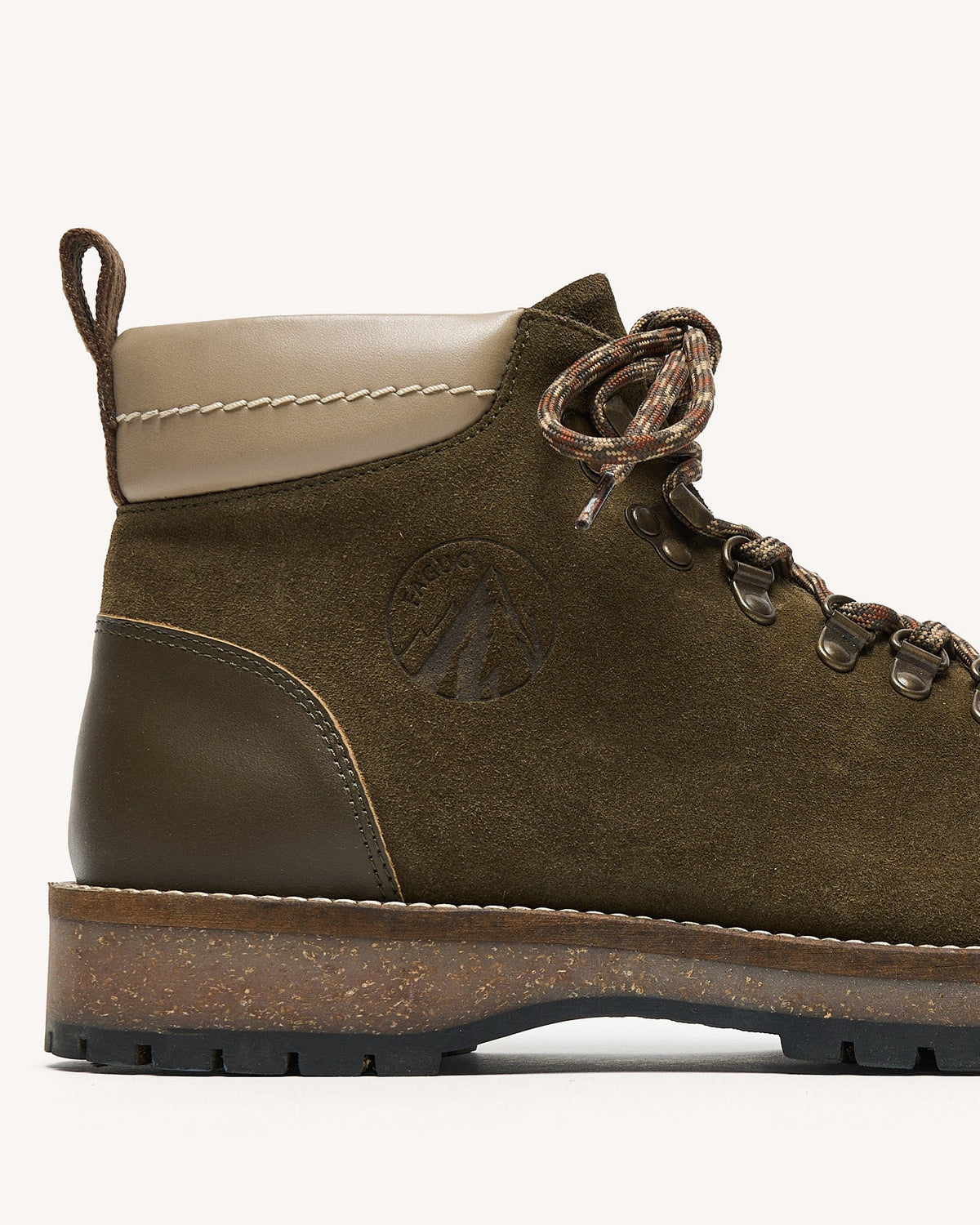 hawthorn-wildleder-fw26-kak00-1-p5
