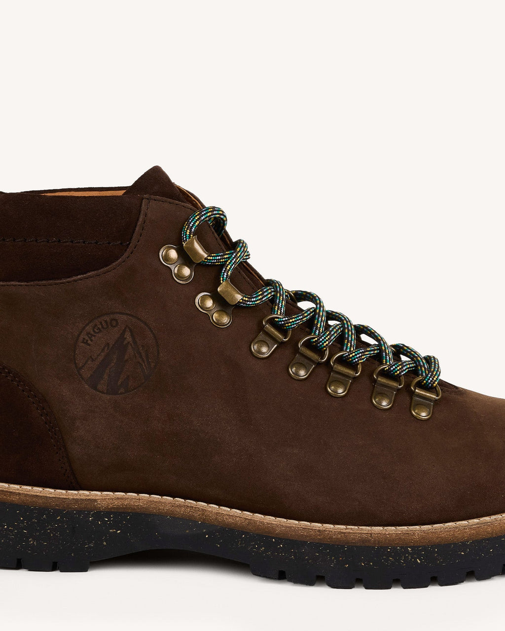hawthorn-suede-fw26-bro00-p4