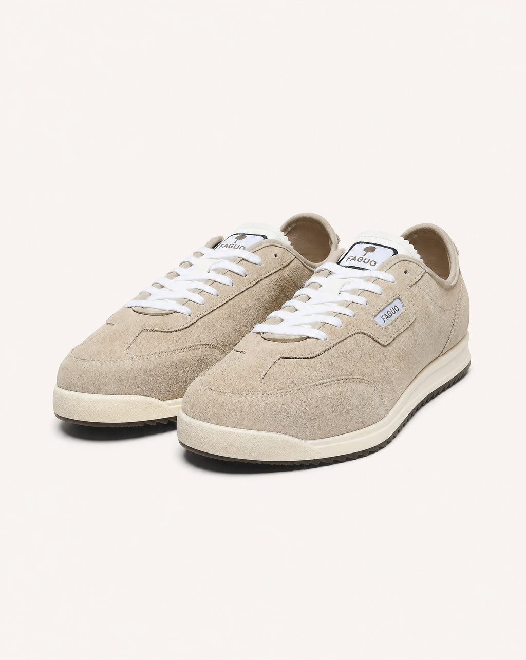 Beige sneakers van suèdeleer
