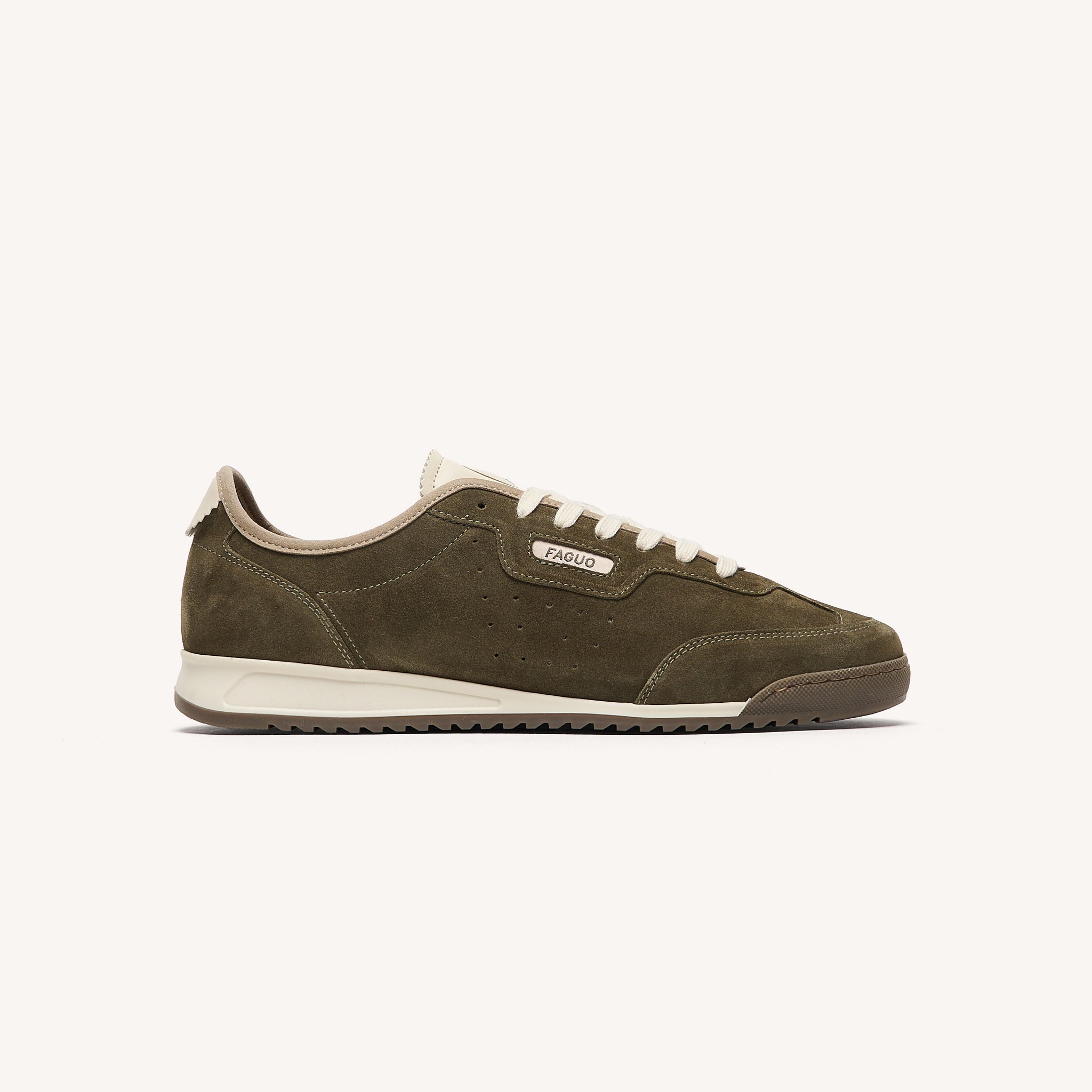 woodrun-suede-fw26-kak00-P1_variant