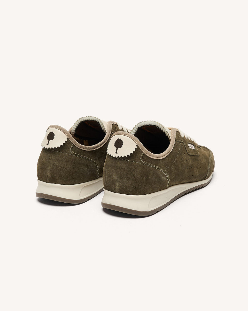 woodrun-suede-fw26-kak00-P3