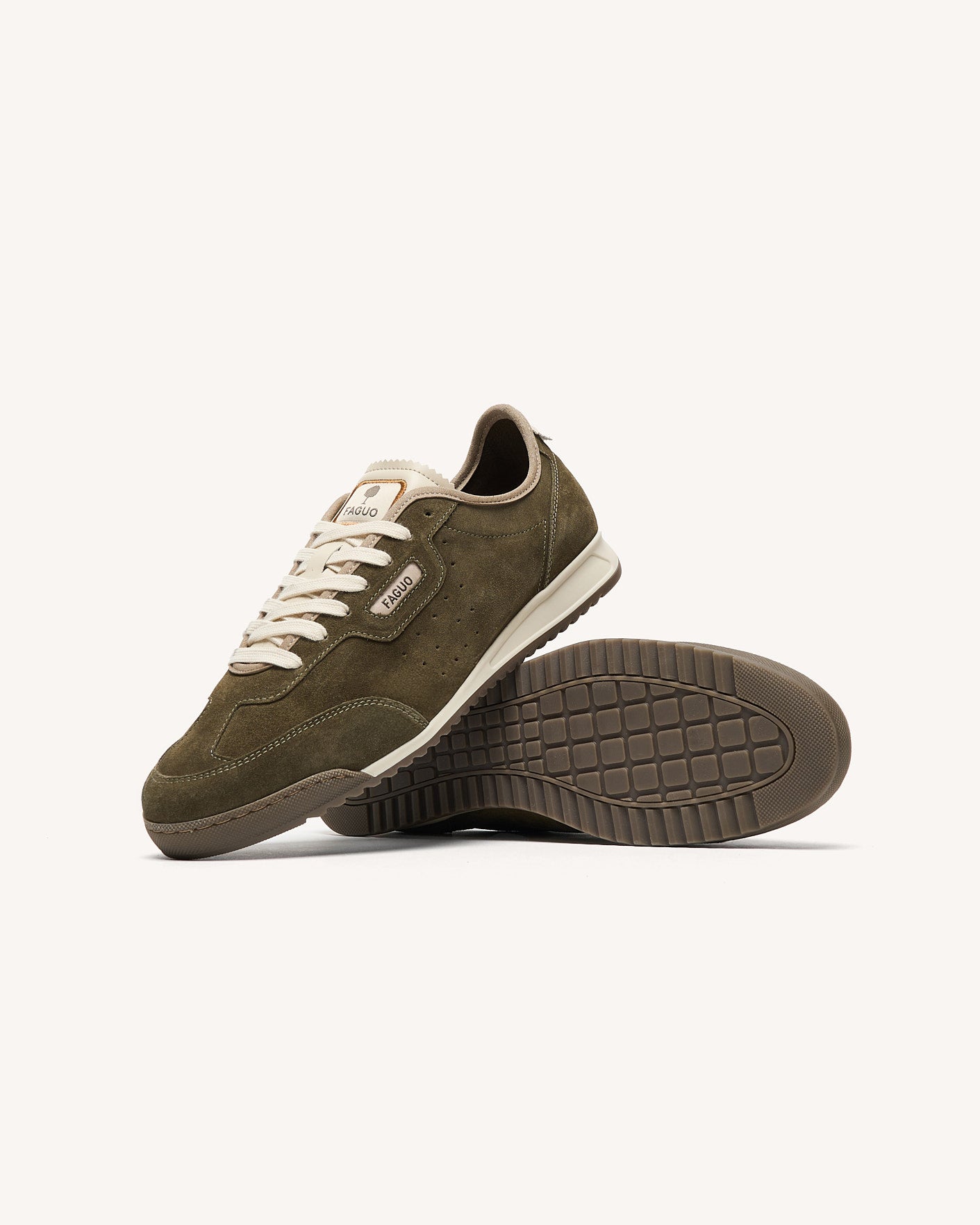 woodrun-suede-fw26-kak00-P6