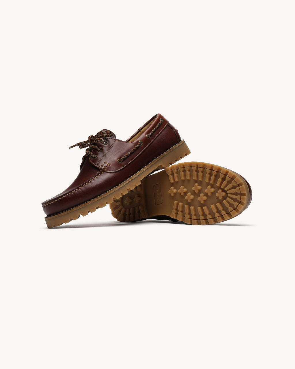 larch-leather-fw26-bro00-1-P3