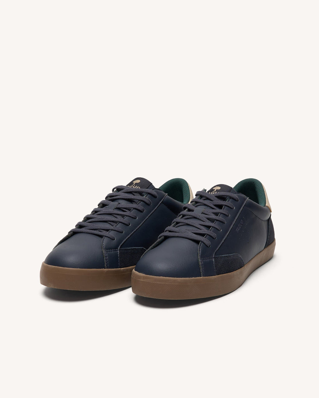 juniper-woven-no-woven-fw26-nav31-P2