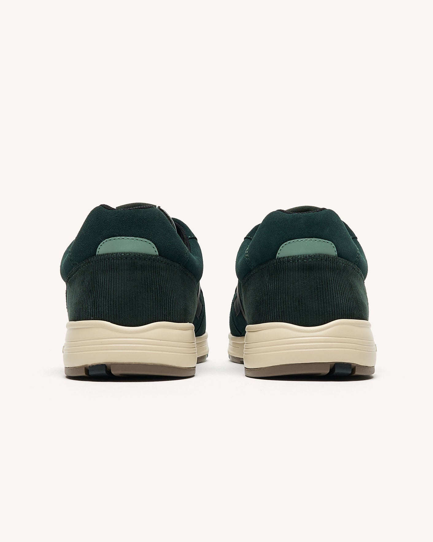 olive-suede-woven-fw26-gre48-P4