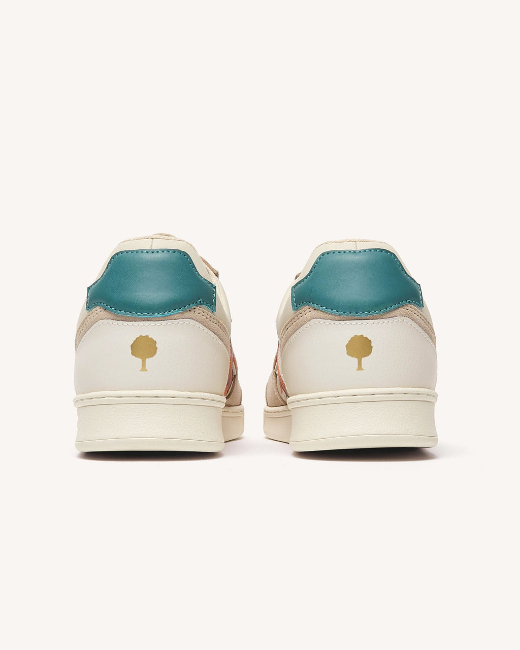 hazel-leather-sue-fw26-whi41-P4