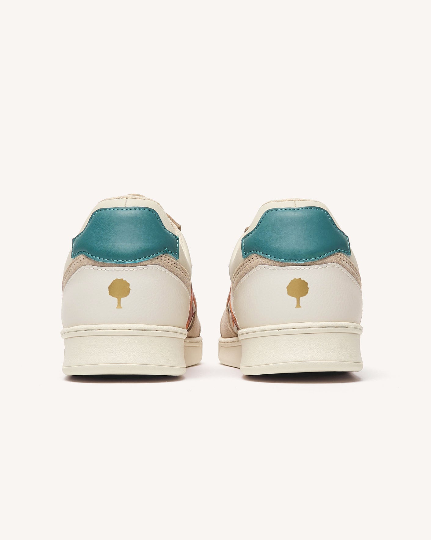 hazel-leather-sue-fw26-whi41-P4