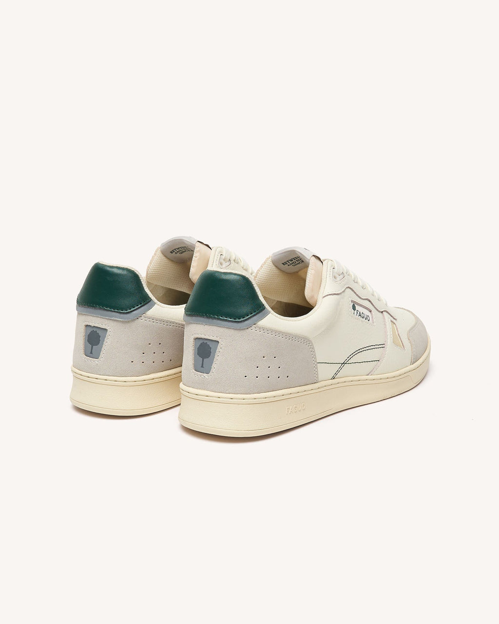commute-1-leather-sue-fw26-whi82-P3