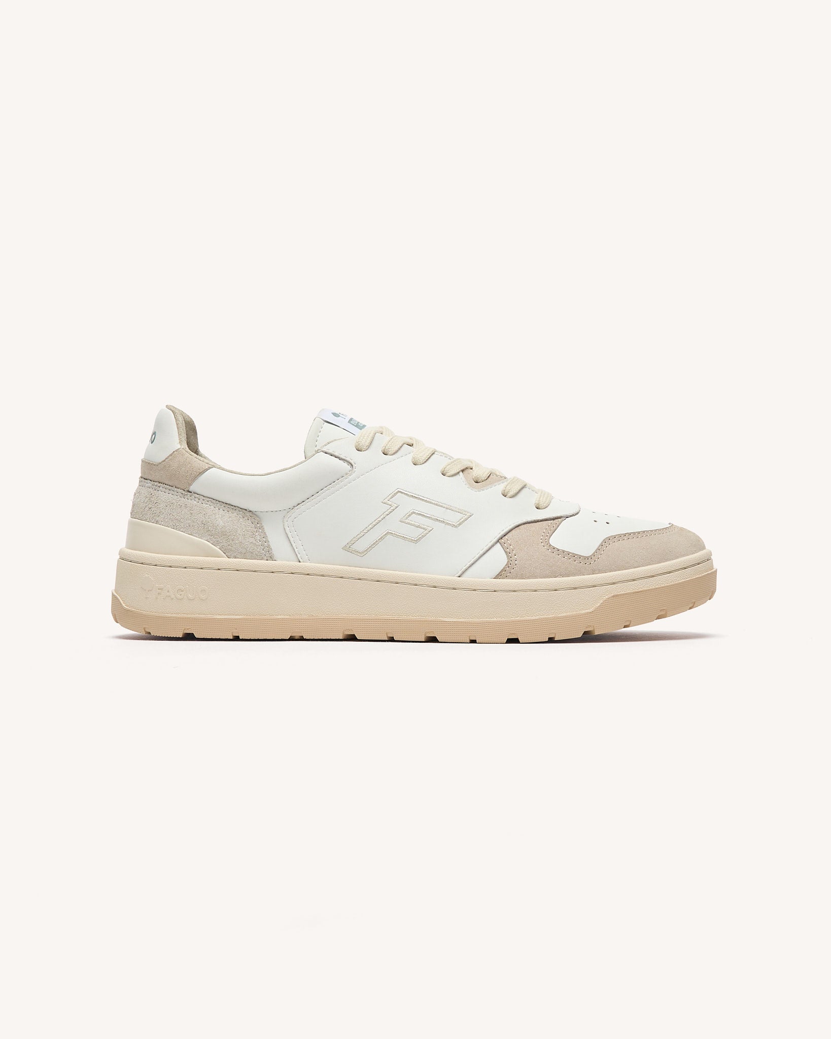palmer-otd-leather-sue-fw26-whi00-P1_variant