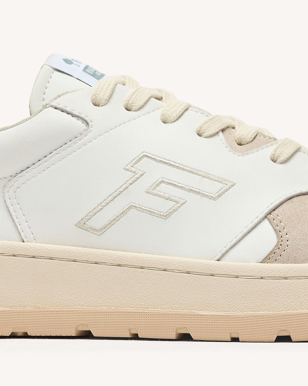 palmer-otd-leather-sue-fw26-whi00-P5