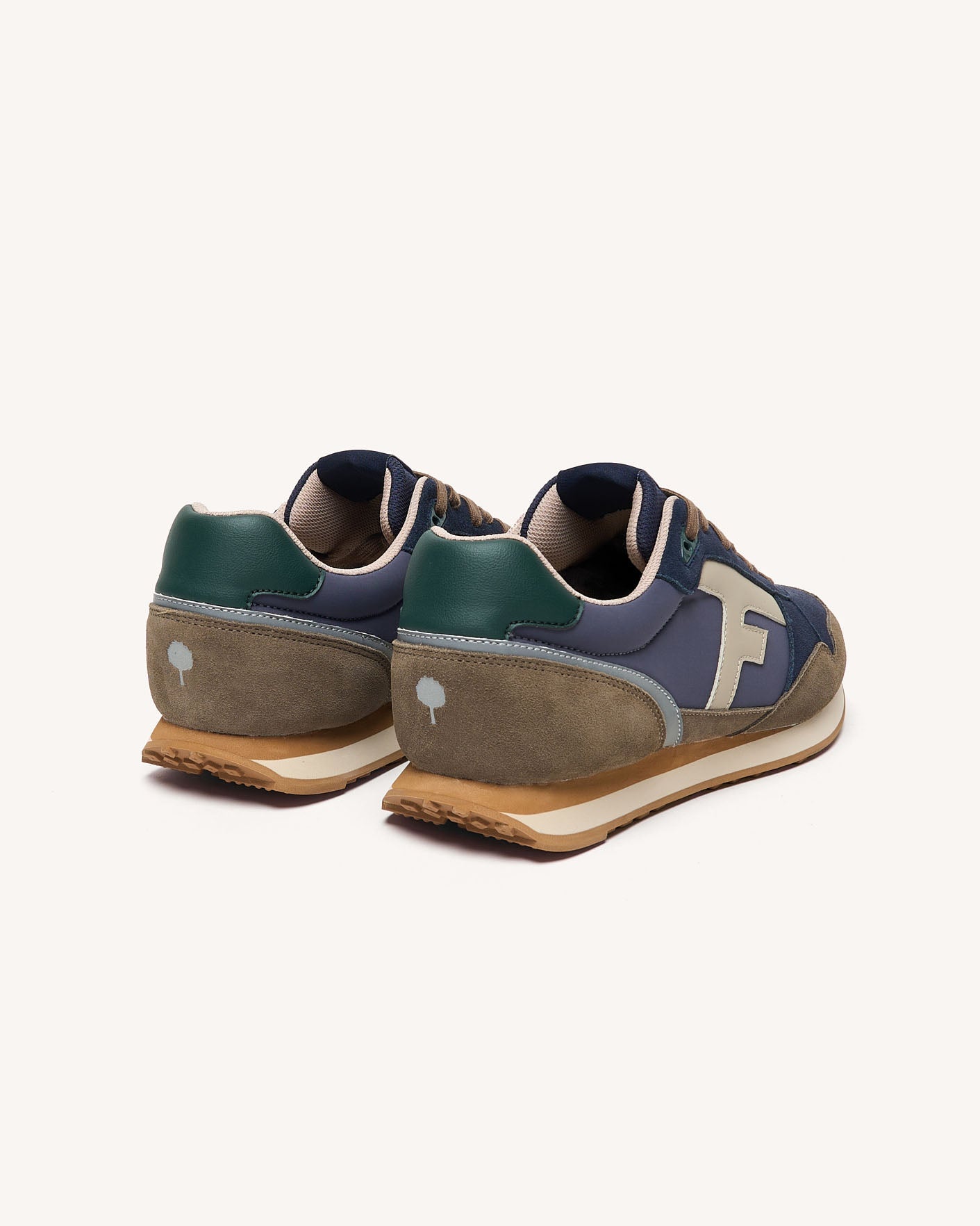 elm-woven-suede-fw26-nav77-P3