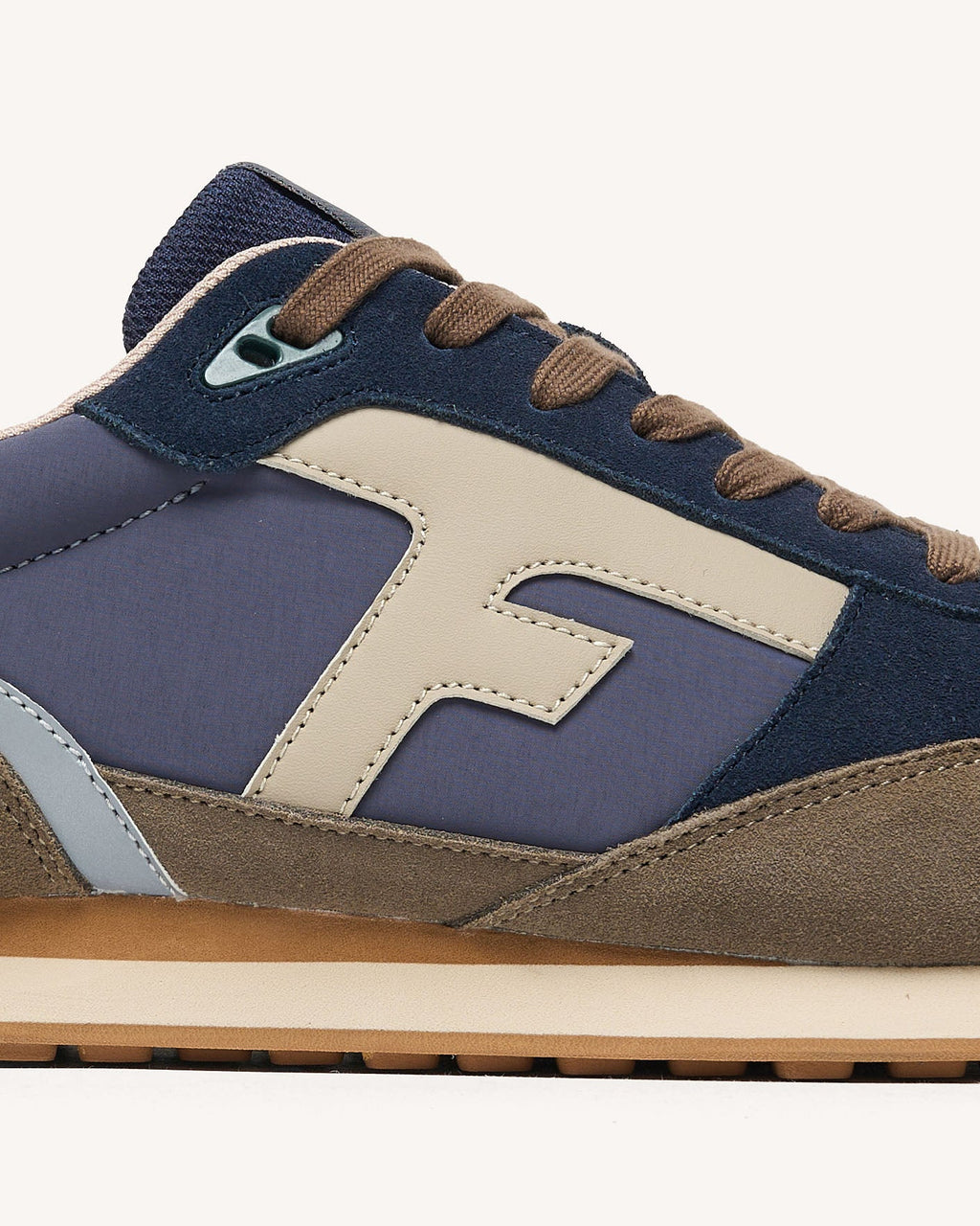 elm-woven-suede-fw26-nav77-P5