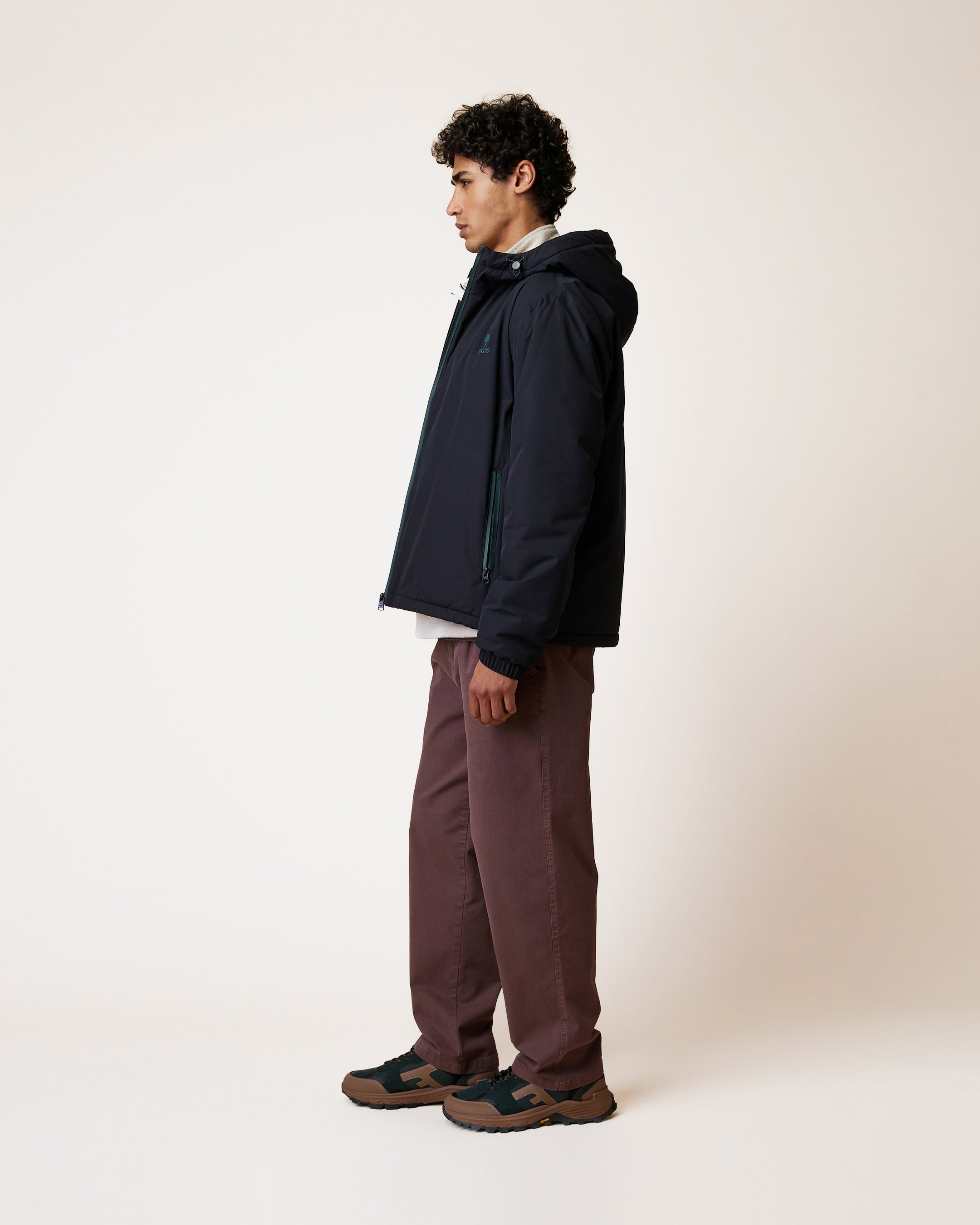 molean-woven-fw26-bla00-O5
