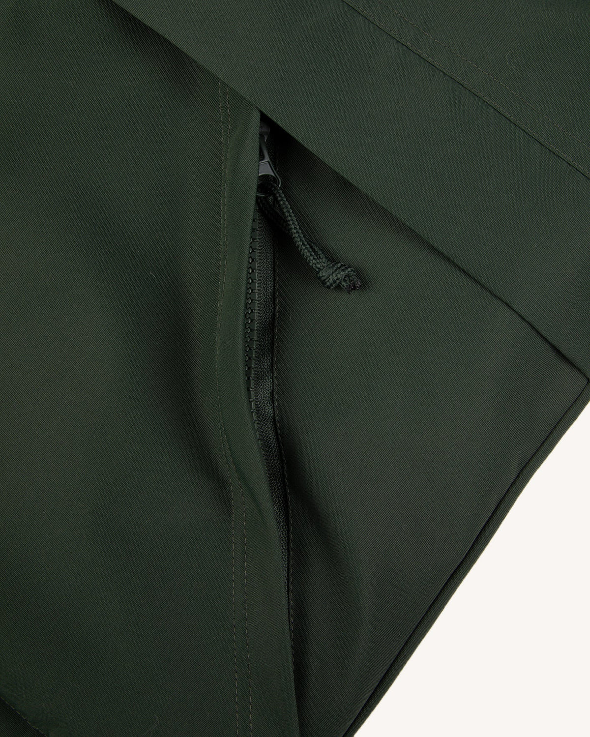 vercors-woven-fw26-gre02-P3