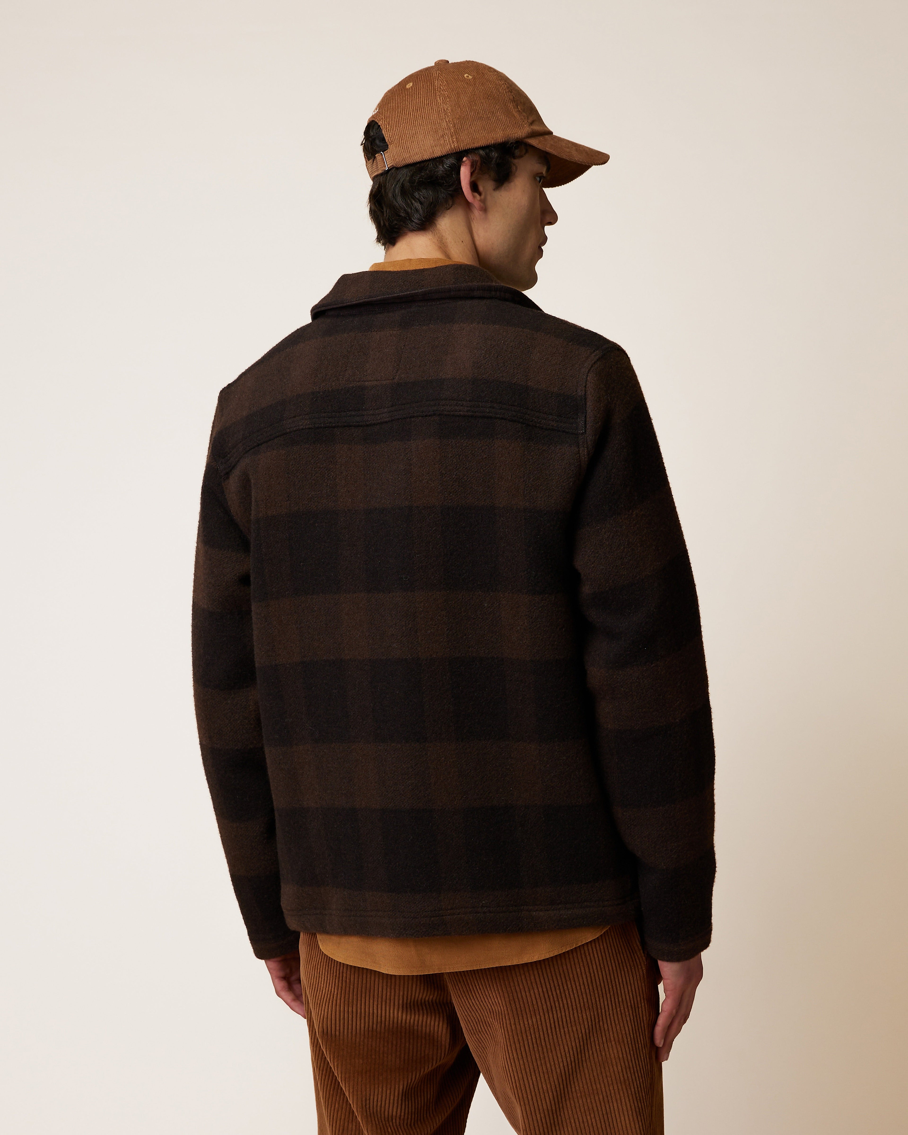 lorge-woven-fw26-bro40-S4