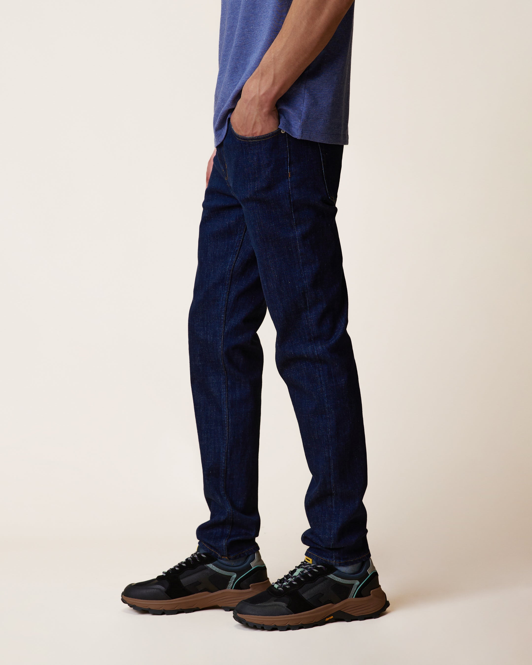 denim-slim-woven-fw26-den06-S2