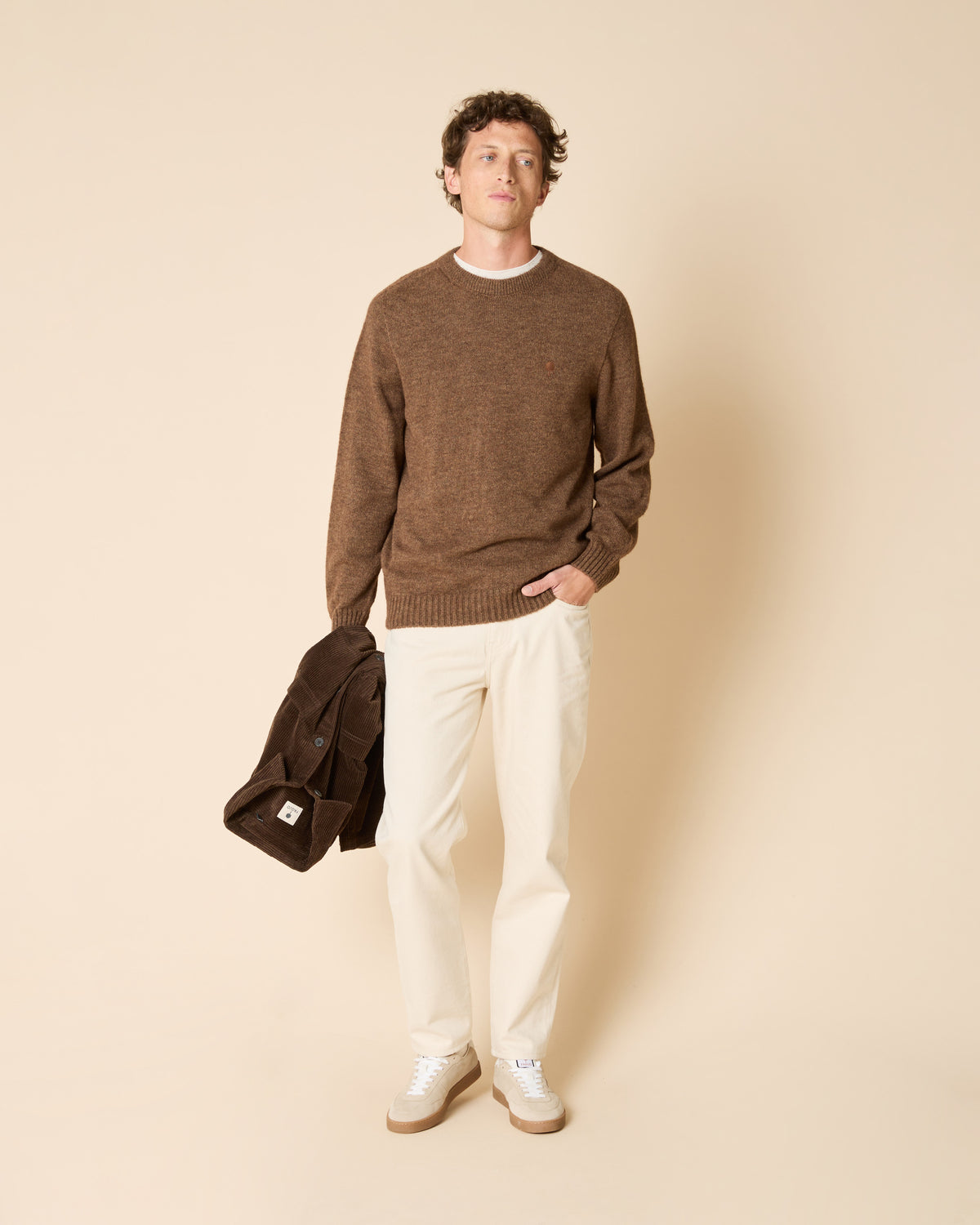 Round-neck wool jumper in taupe