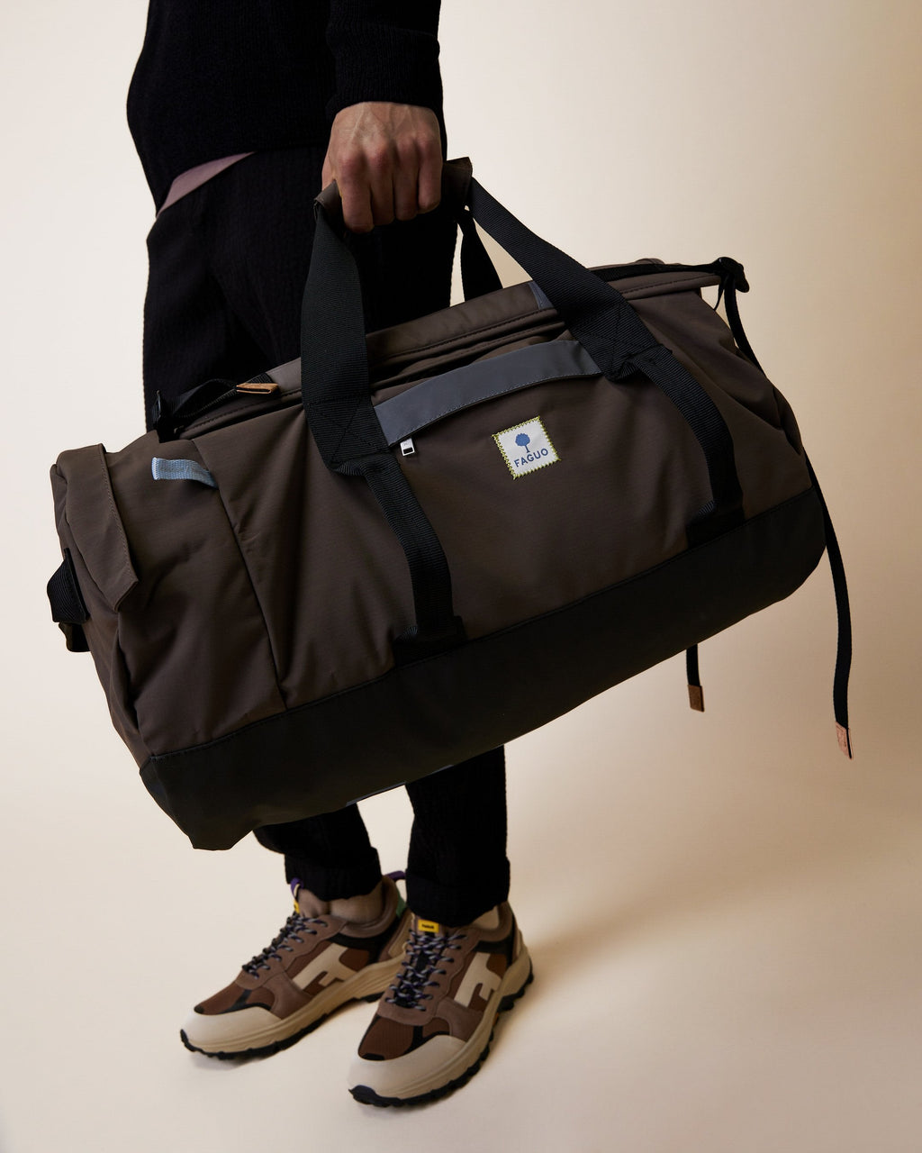 big-duffle-woven-fw26-bro33-S1