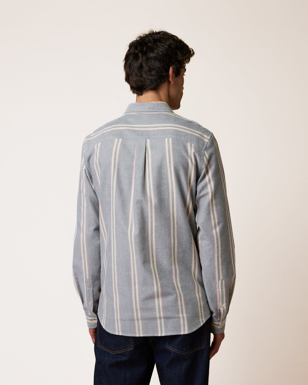 ivoy-woven-fw26-nav57-S4
