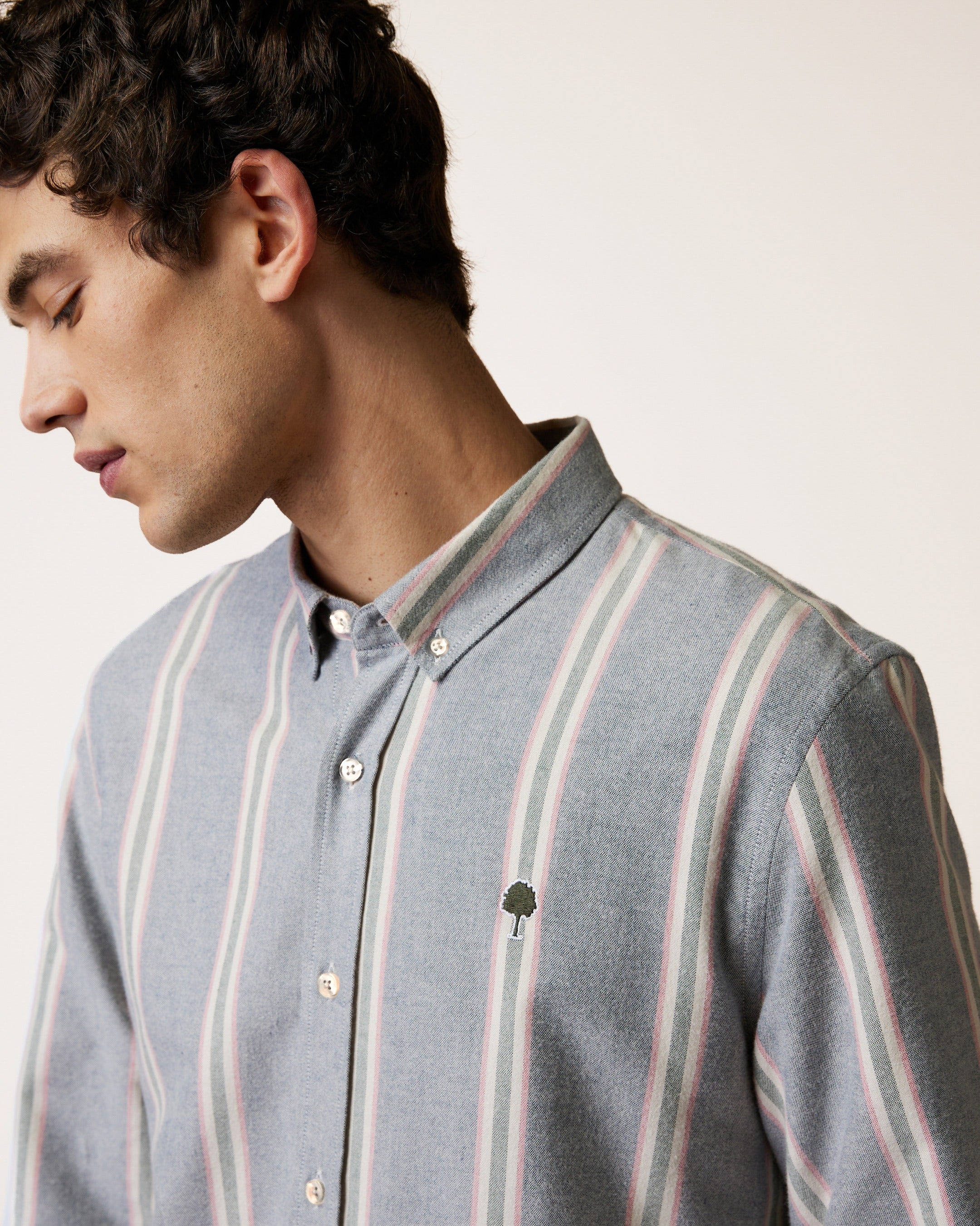 ivoy-woven-fw26-nav57-S5
