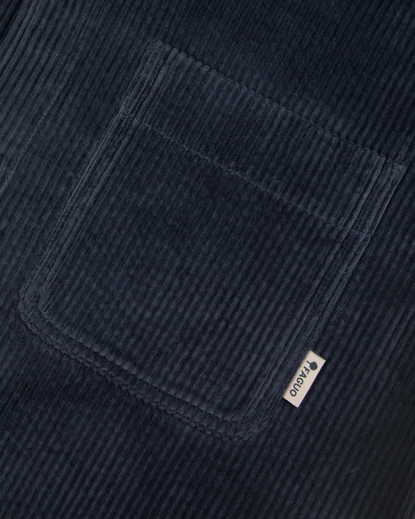 clemont-woven-fw26-nav77-P3