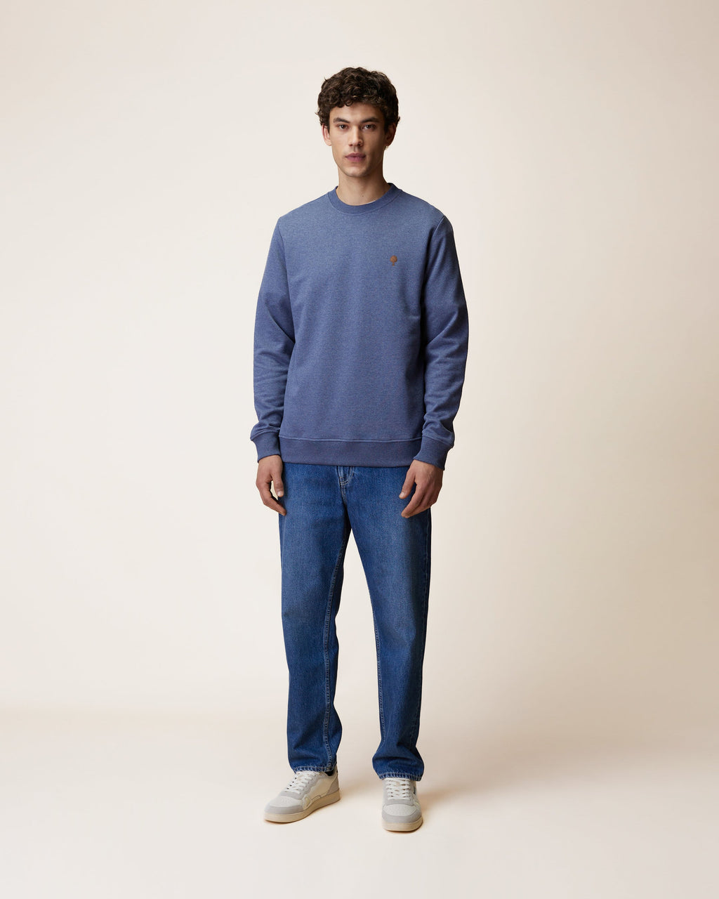 bussy-knit-fw26-nav03-S1