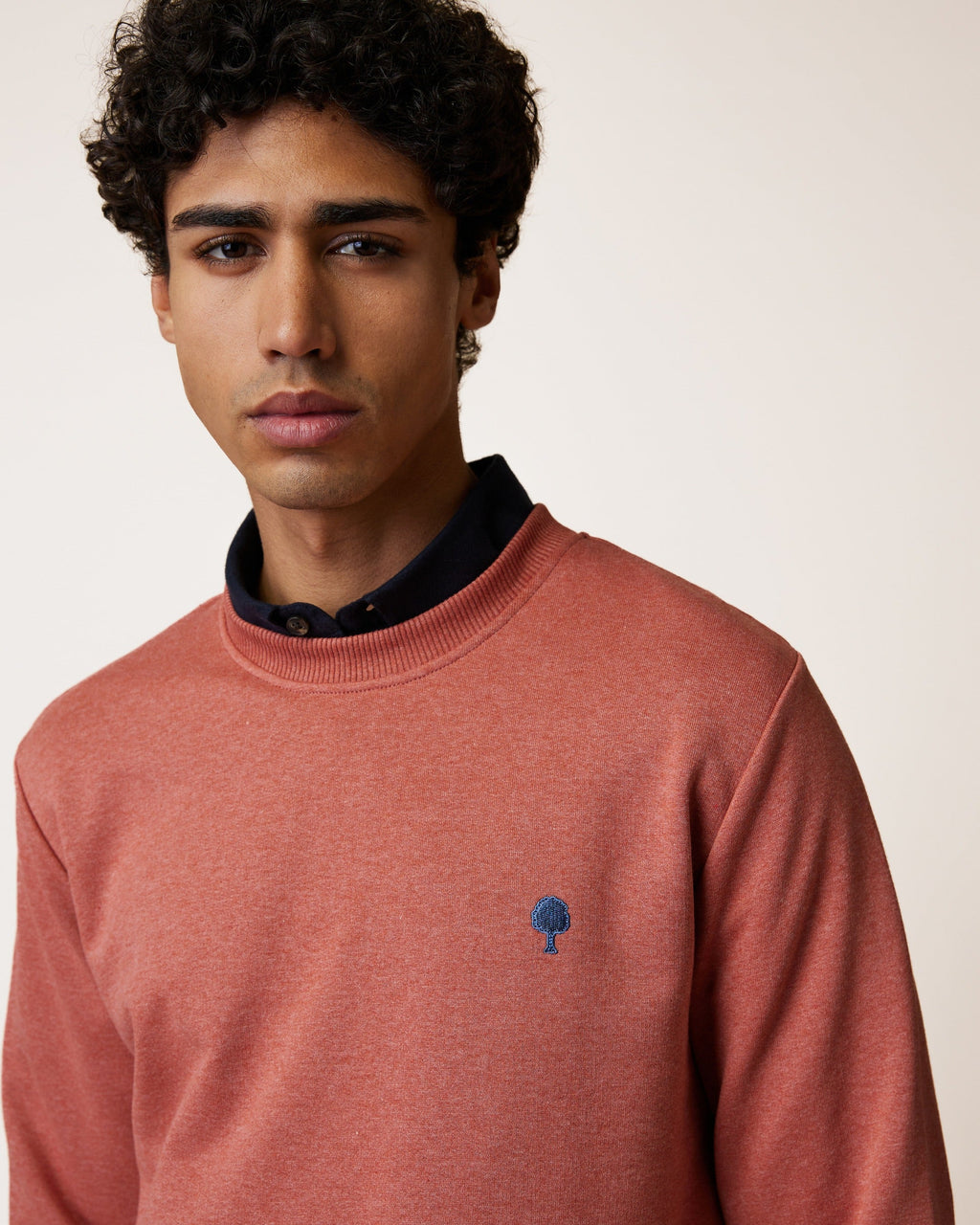 bussy-knit-fw26-red24-S5