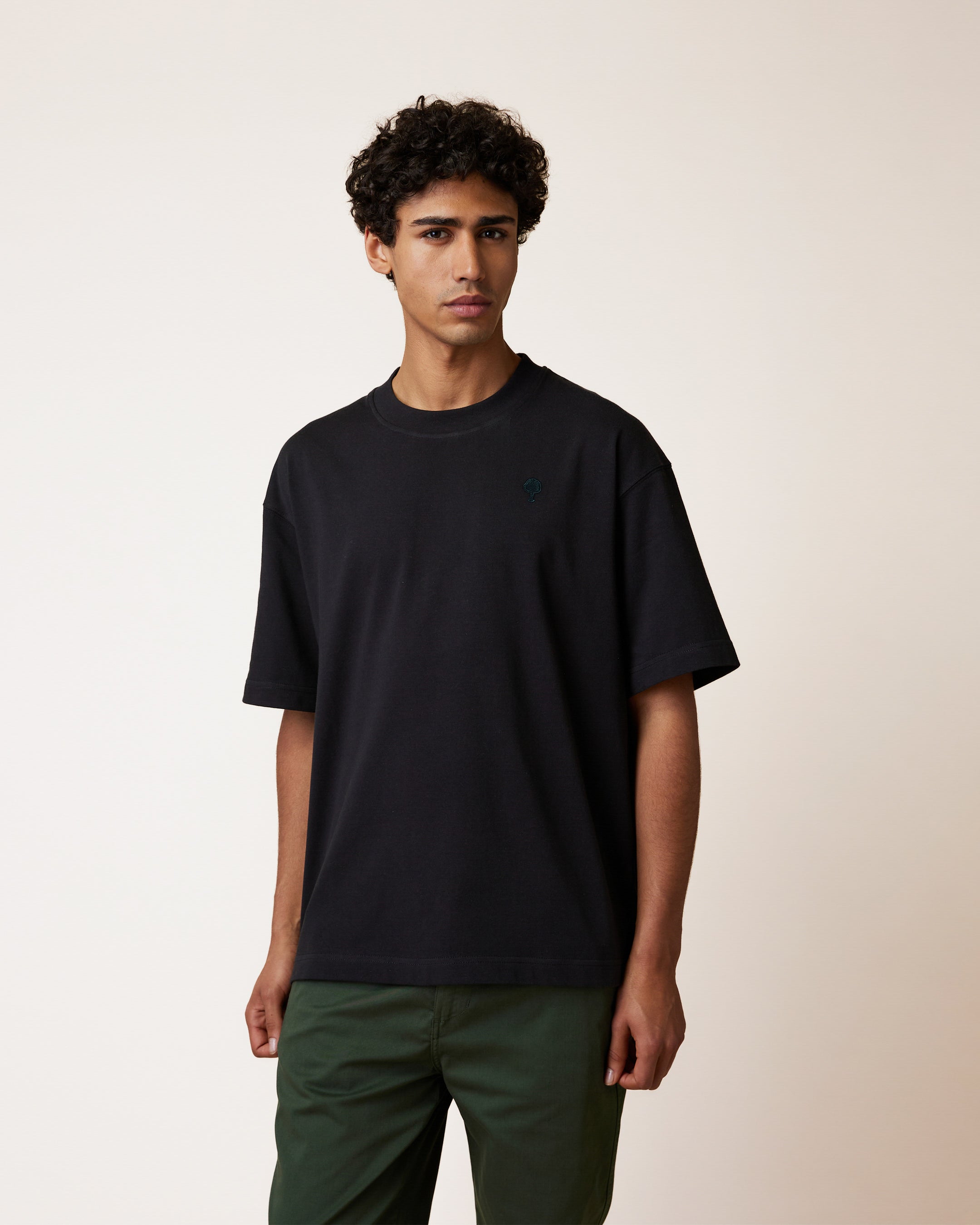 yellowstone-knit-fw26-bla00-S3