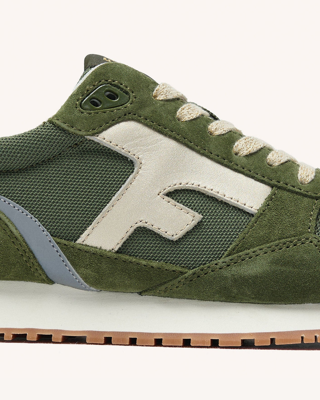 running-kaki-doree-polyester-recycle-modele-elm-P4