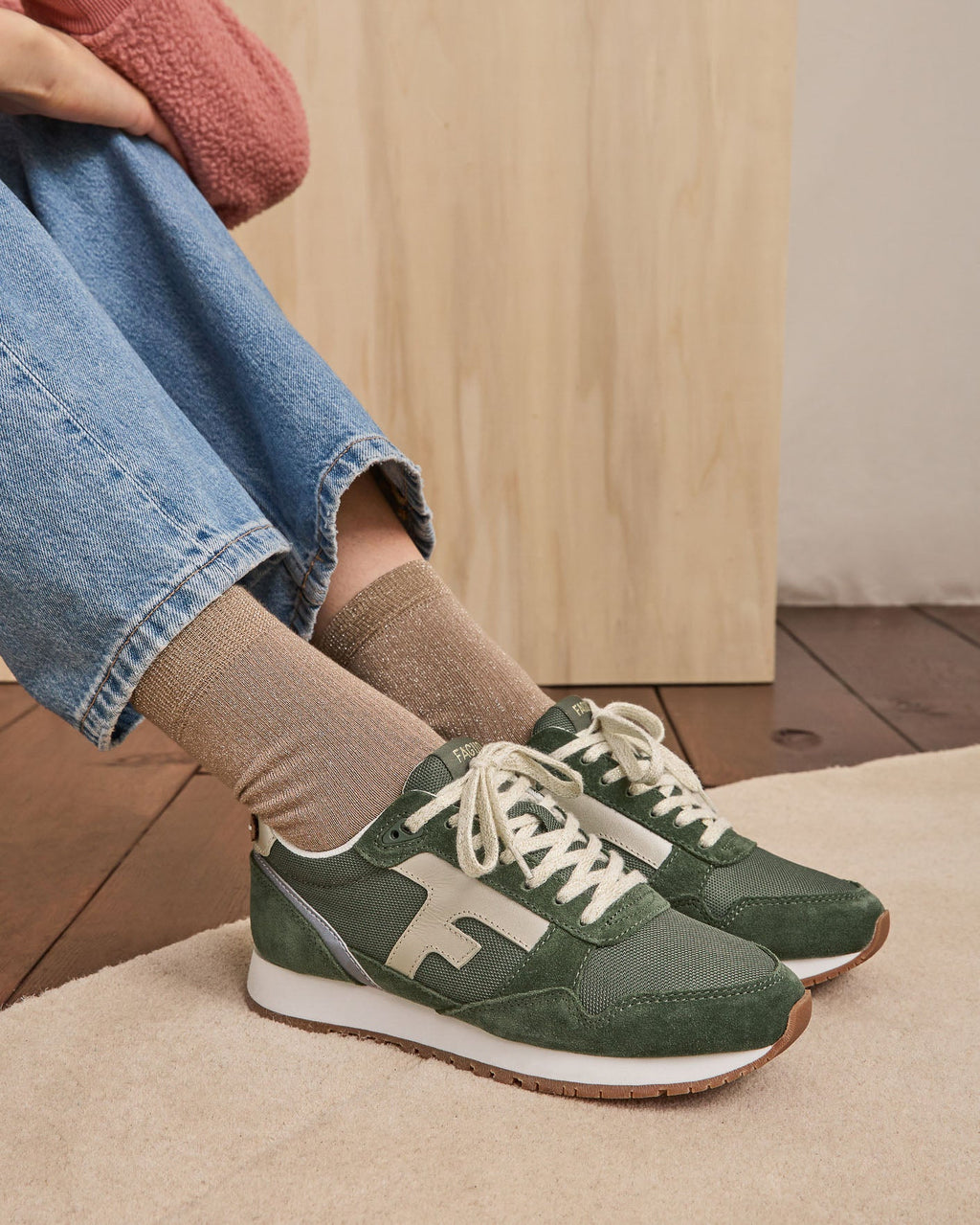 running-kaki-doree-polyester-recycle-modele-elm-P8