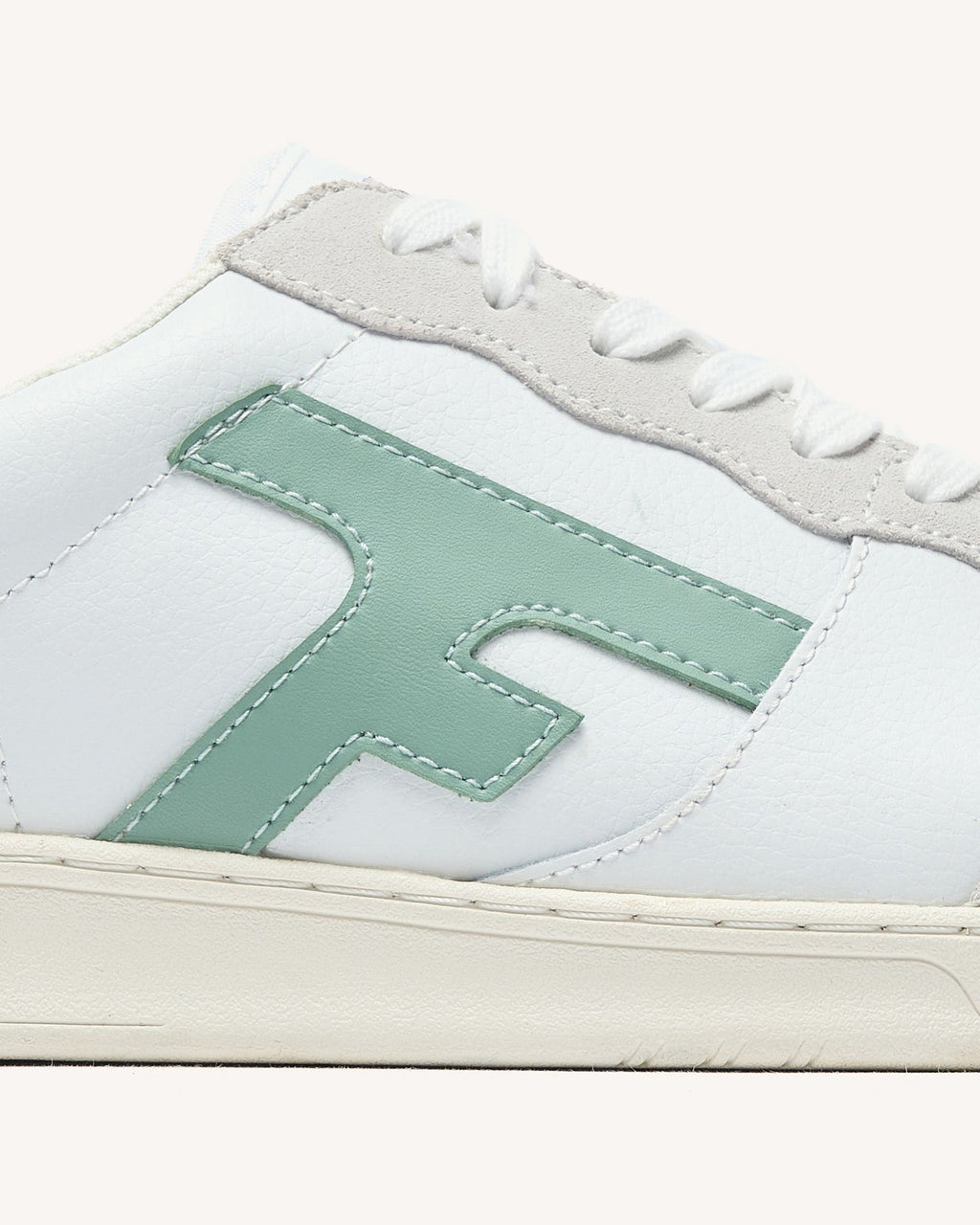 baskets-basses-blanc-lichen-bleu-marine-polyester-recycle-modele-hazel-P4