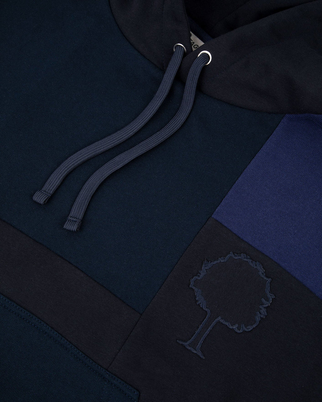 navy-blue-hooded-sweatshirt-cotton-model-dirac-up-P3