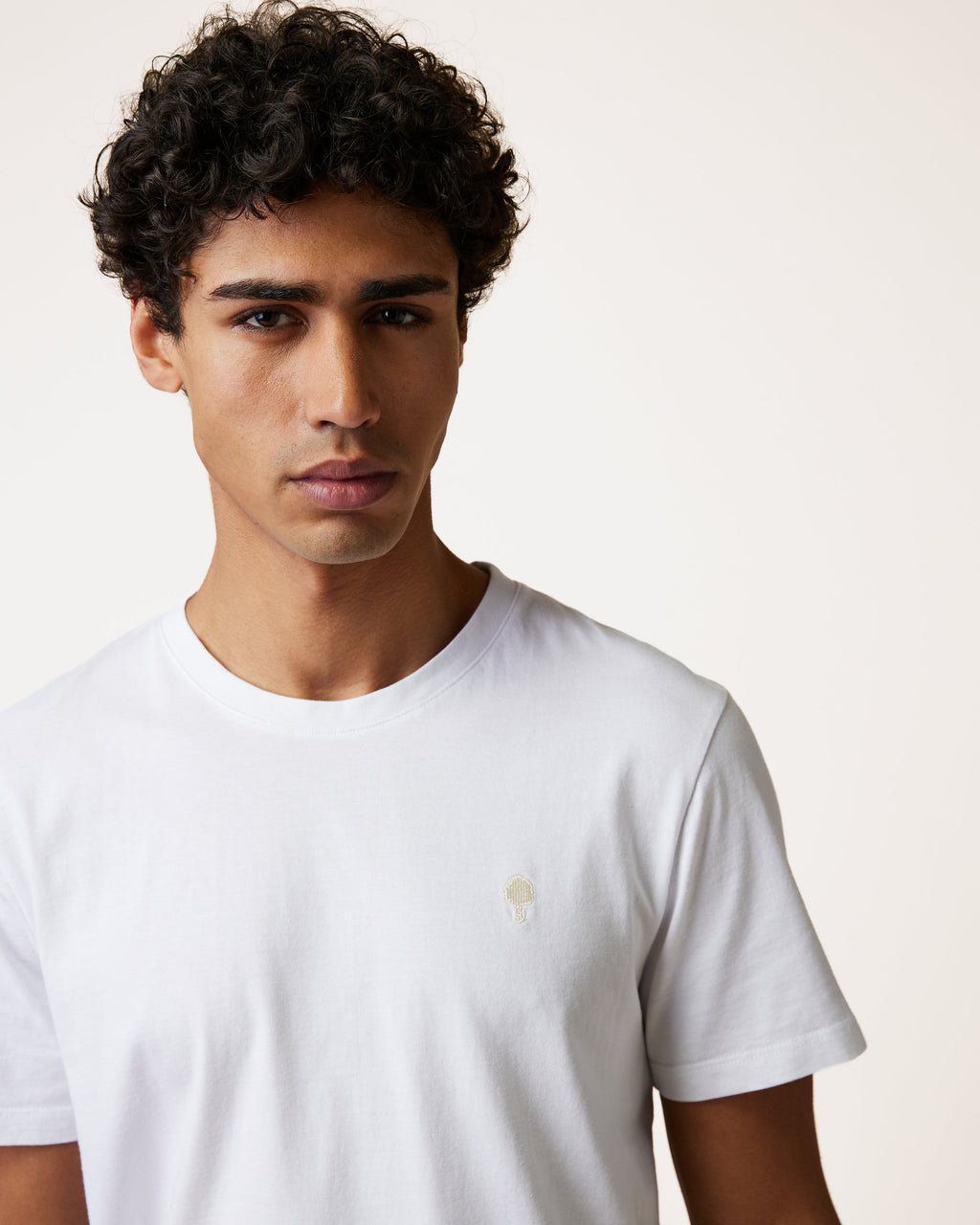 t-shirt-blanc-coton-modele-arcy-S5