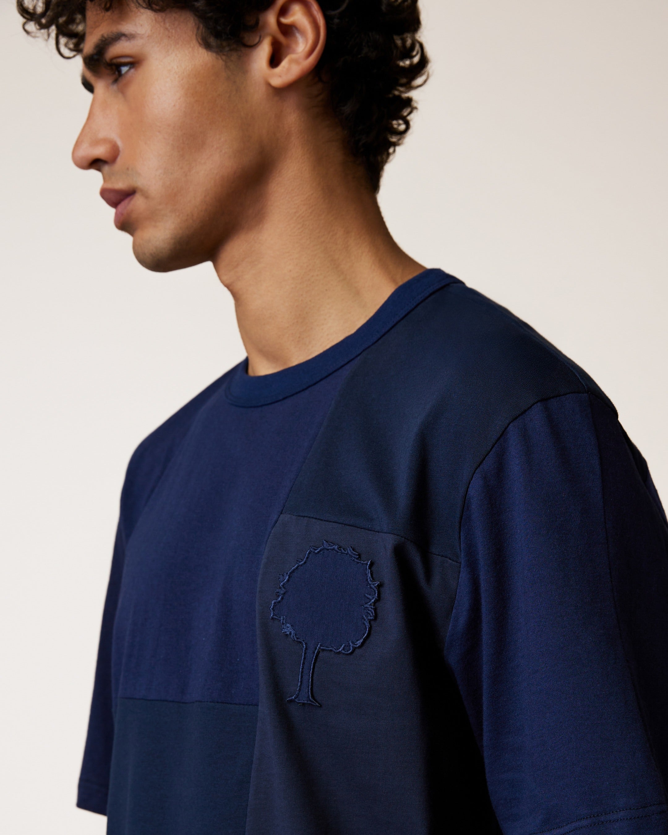 t-shirt-bleu-marine-coton-modele-lugny-up-S5
