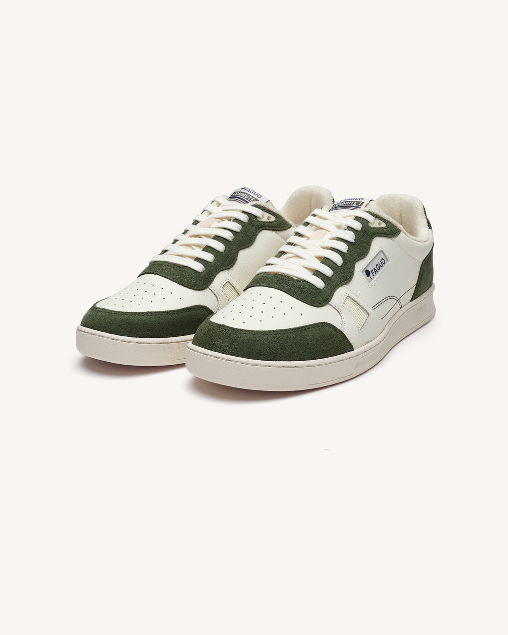 Baskets cuir blanc et kaki