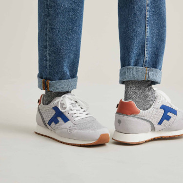 Grey, Indigo & Terracotta runnings shoes in recycled polyester