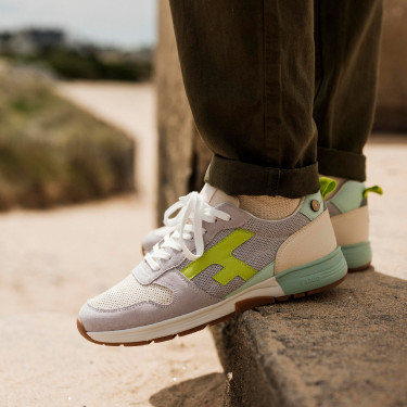Grey & Lime runnings shoes in recycled polyester