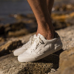 Off-white tennis vegan in recycled cotton and PU - Walnut model