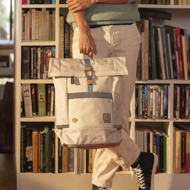 Ecru and ocean backpack vegan in recycled polyester - Cycling medium model
